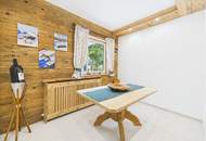 Ruhe. Raum. Rückzug. – stilvolle und großzügige Wohnidylle + 4.000 m² Grundstück bei Gallizien