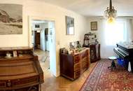 Privatverkauf: geschichtsträchtiges Haus im Martinsviertel Klosterneuburg - 1.711 m² Grundstück (1.119 m² Baugrund) mit Panorama-Fernblick - bis zu 6 Einheiten möglich