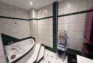 Stilvoll sanierte 3-Zimmer Wohnung mit Balkon in zentraler Lage zu verkaufen