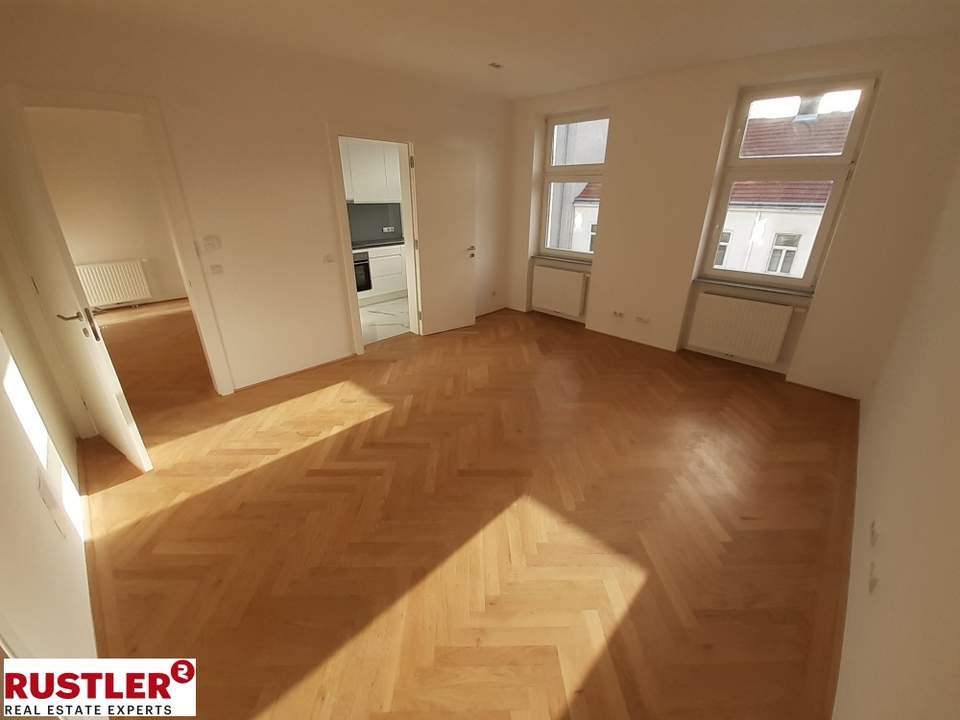 Sanierte Altbauwohnung mit Freifläche an der U3