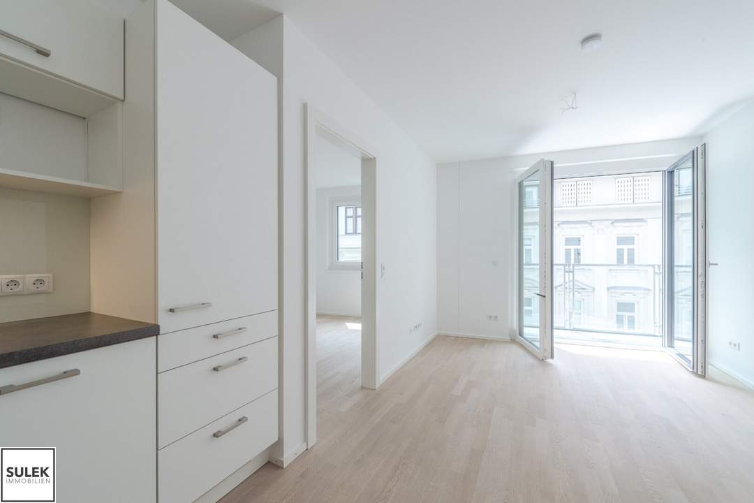 ab August verfügbar: moderne 2-Zimmer-Wohnung + Loggia in der Kaiserstraße!