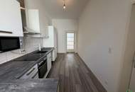 GEMÜTLICHE 2,5-ZIMMER-ALTBAUWOHNUNG INKL. EINBAUKÜCHE!