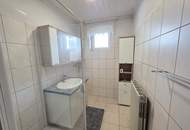 OPEN HOUSE! Bezugsfertiges Wohnhaus mit nettem Innenhofgarten und Terrasse