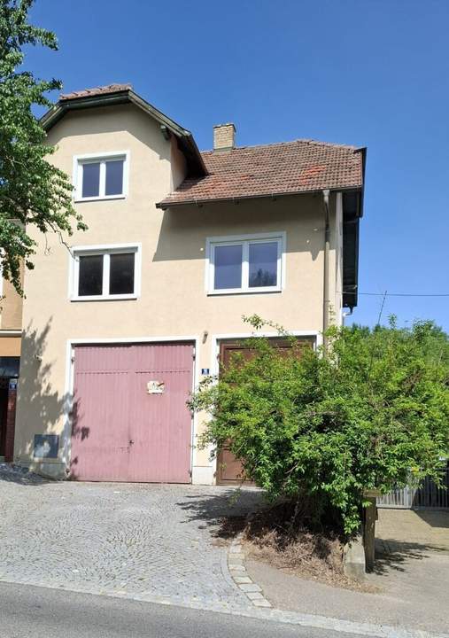 Stockhaus mit Groß-Garage - viele Nutzungsmöglichkeiten!