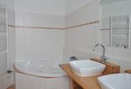 3-Zimmer-Wohntraum mit Loggia &amp; Panorama-Gemeinschaftsdachterrasse