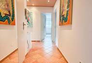 Charmante 3 Zimmer DG-Wohnung mit Carport-Stellplatz