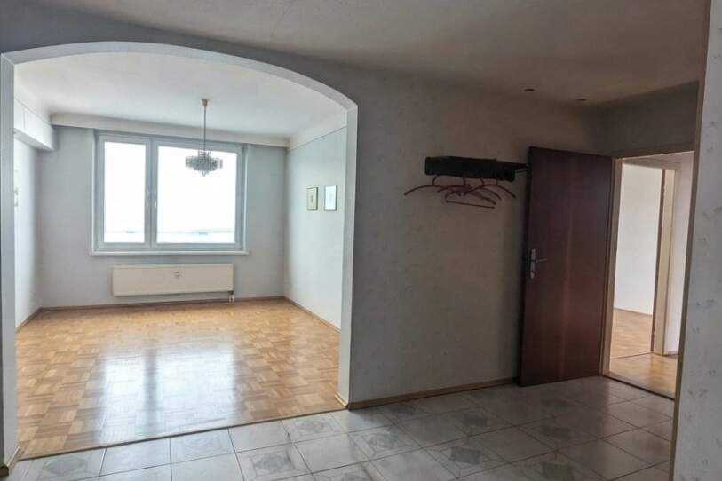 Großzügige 4-Zimmer-Wohnung direkt bei der U3 Zippererstraße – ab Jänner 2027 bestandfrei Simmeringer Hauptstraße, Wohnung-kauf, 399.000,€, 1110 Wien 11., Simmering