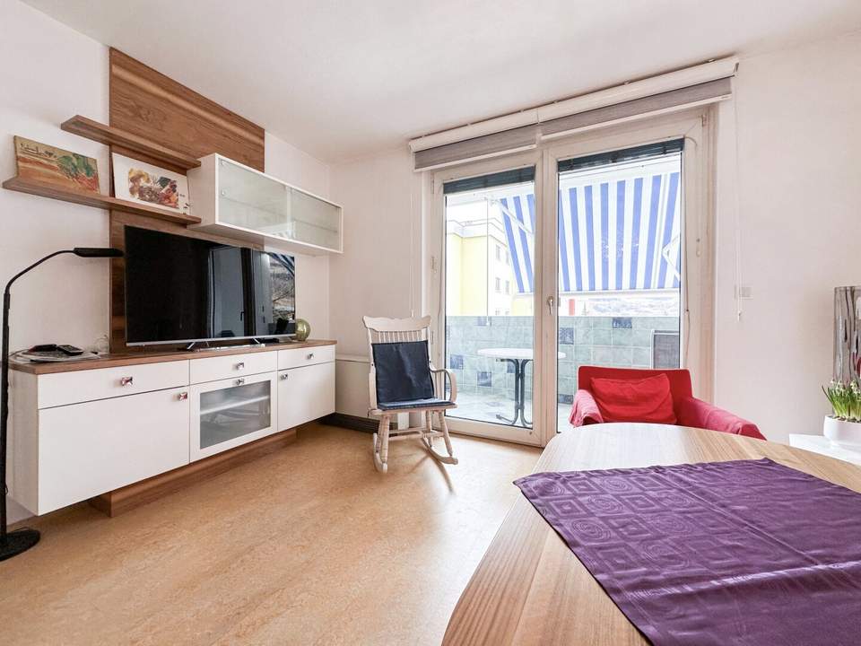 TOP GELEGENHEIT: Großzügige 4-Zimmer-Wohnung mit sonnigem Balkon in begehrter Wohnlage