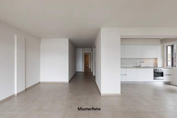 Großzügige Maisonette im Rohbauzustand zur individuellen Gestaltung