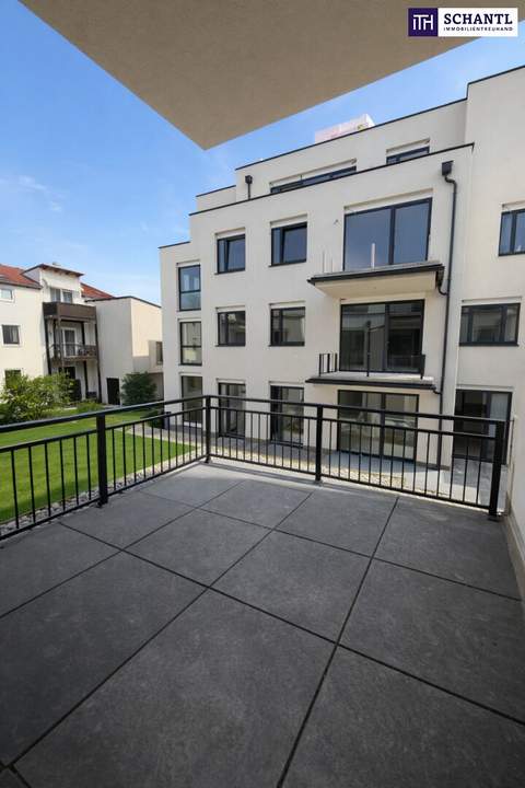 Elegante 4 Zimmer im Erstbezug mit viel Ruhe und süßem Balkon!