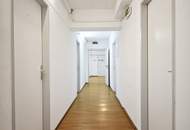 Trockenes 10m² Lager | Lastenaufzug &amp; Ladezone