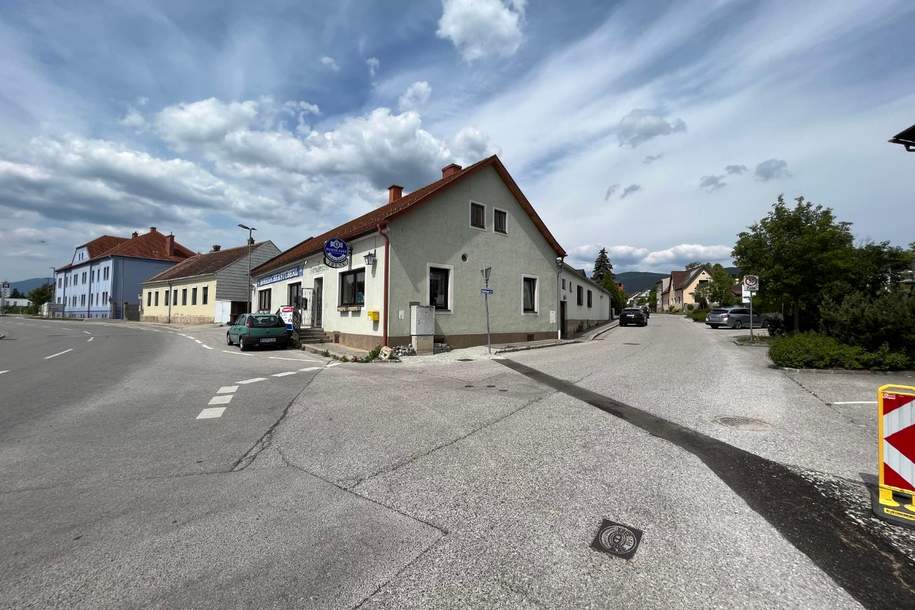 Neuer Preis! Ehemaliges Gasthaus mit angeschlossenem Wohnhaus - erwecken Sie es zu neuem Leben!, Gewerbeobjekt-kauf, 189.000,€, 2630 Neunkirchen