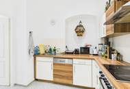 Altbau-Klassiker mit Zukunft – Sichere Kapitalanlage mit Stil in generalsaniertem Haus (Bieterverfahren)