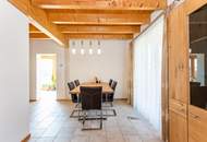 Einfamilienhaus mit Doppelgarage, Werkstätte und ausgebautem Keller