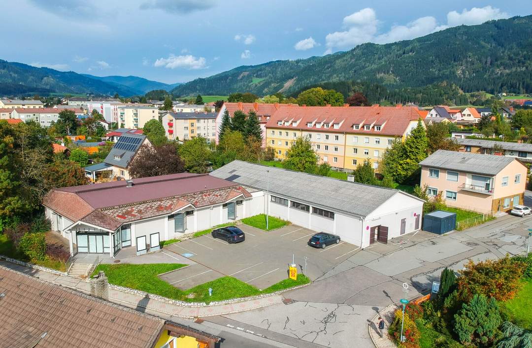 *** Top-Standort für Ihr Business *** Vielseitige Fachmarktimmobilie für Handel, Dienstleistung oder Handwerk