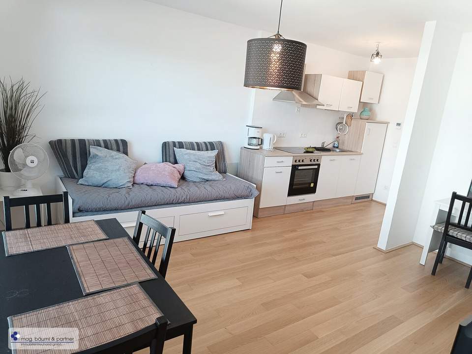 Top-möblierte 2-Zimmer-Wohnung nahe U1 sofort beziehbar