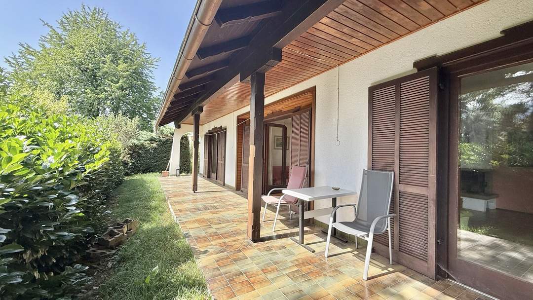 Bodensdorf am Ossiacher See: Ein- bis Zweifamilienhaus mit super Potenzial und großem Grundstück
