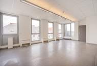 Barrierefreie DG Bürofläche in der Favoritenstraße direkt bei der U1 Station Reumannplatz zu mieten