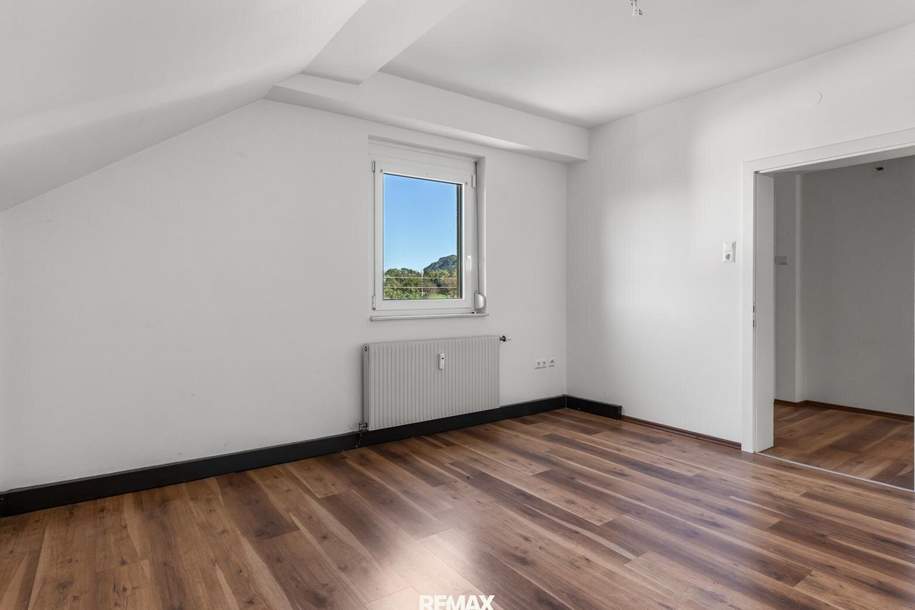 Perfekt als Studenten-WG: Große 3-Zimmer-Dachgeschosswohnung in Viktring, Wohnung-miete, 1.283,72,€, 9073 Klagenfurt(Stadt)