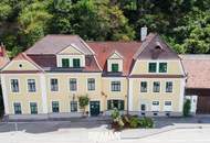 Generalsaniertes Gästehaus in schöner Wachaulage
