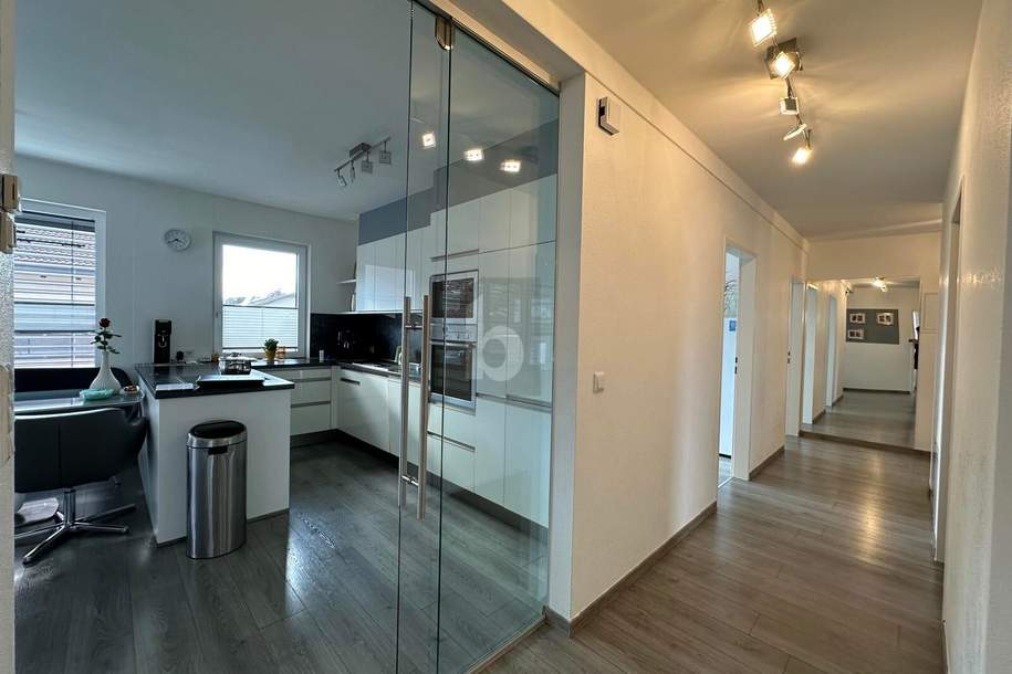 LICHTDURCHFLUTETER WOHNHIT MIT GROßER SONNENTERRASSE & HOCHWERTIGER AUSSTATTUNG, Wohnung-kauf, 875.000,€, 6112 Innsbruck-Land