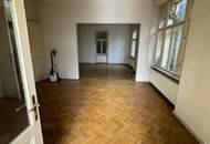Lage Lage Lage! Einzigartige Villa in idyllischer Lage - Perfektes Renovierungsprojekt in Hinterbrühl!