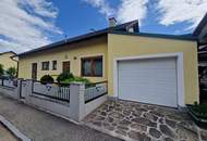 TRAUMHAFTER BUNGALOW SAMT GARAGE MIT MONTAGEGRUBE UND HERRLICHEM, SEHR GEPFLEGEN, IDYLLISCHEN GARTEN IN SEHR GEFRAGTER WOHNLAGE