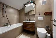 FRISCH SANIERT! ZENTRUMSLAGE MIT BALKON