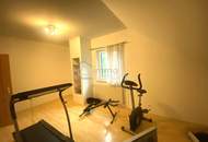 Topgepflegtes Einfamilienhaus mit Pool, Sauna, großzügiger Terrasse sowie Garage und Carport