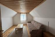 Südliches Baugrundstück in Hanglage mit traumhaftem Blick und Altbestand