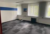 Büroflächen mit ca. 270m² neben der Autobahnauffahrt der S33 zu mieten