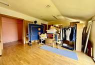 GROSSZÜGIGE VILLA IN BOCKFLIEß MIT 11 ZIMMER, POOL, DOPPELGARAGE UND WUNDERSCHÖNEM GARTEN