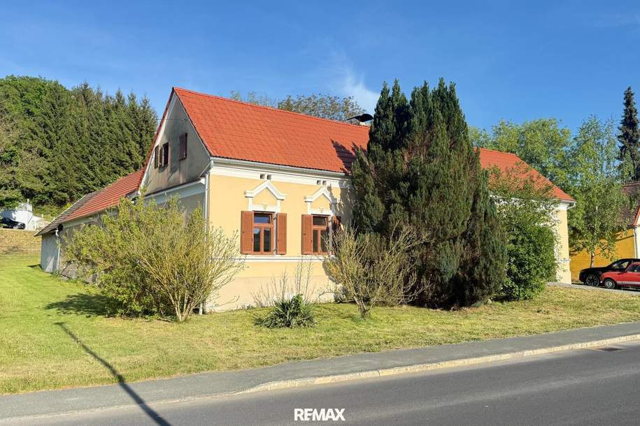 Traditioneller Dreikanthof mit uneinsehbarem Arkadenhof-Innenhof und großen Entwicklungspotenzial, Haus-kauf, 139.500,€, 7554 Güssing