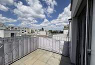 Moderne, klimatisierte 2-Zimmer-Dachgeschosswohnung mit Terrasse - in der Koloniestraße