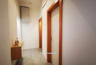 Columbusgasse: 2 Zimmer mit separater Küche für Sportliche (Dritter Stock ohne Lift)