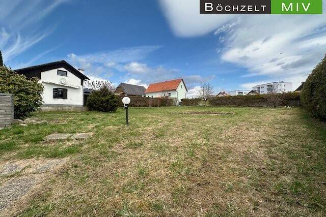 sonniges-grundstueck-