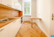 Sanierte 2-Zimmer-Altbauwohnung mit separater Küche Nähe Augarten