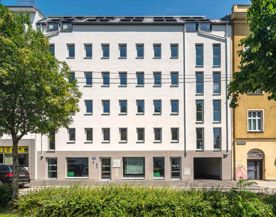 85 m² LAGER *ERSTBEZUG*