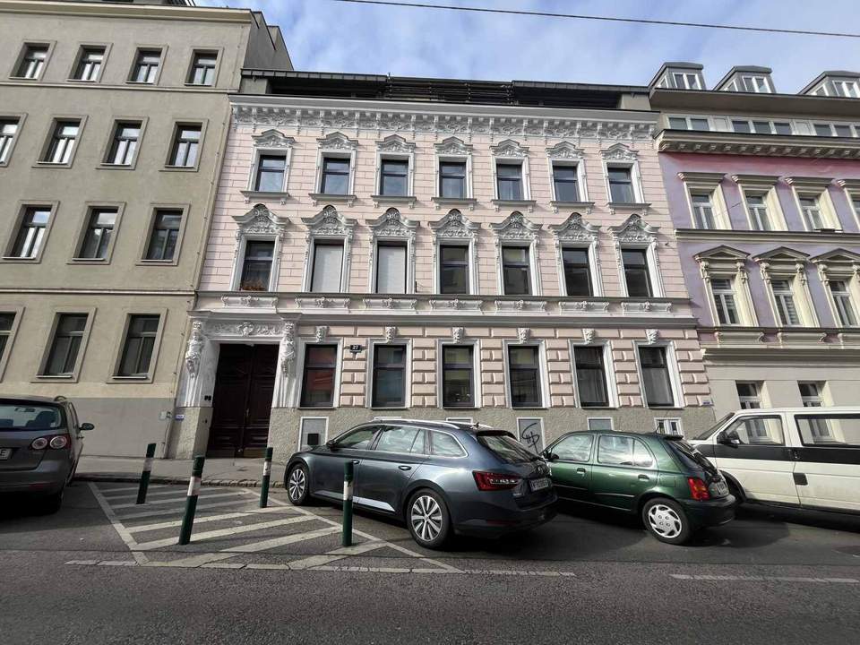 Sanierungsbedürftige 3 Zimmer Wohnung - Nähe Schmelz