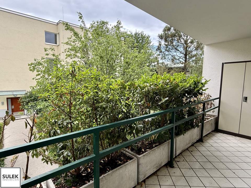 Neuanfang in der Bleigasse (Wienerberg): ruhige, voll ausgestattete 3-Zimmer-Wohnung mit Süd-Loggia ab sofort beziehbar!
