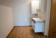 Schöne 2-Zimmer-Dachgeschosswohnung mit Süd-Balkon und See-Fernblick!