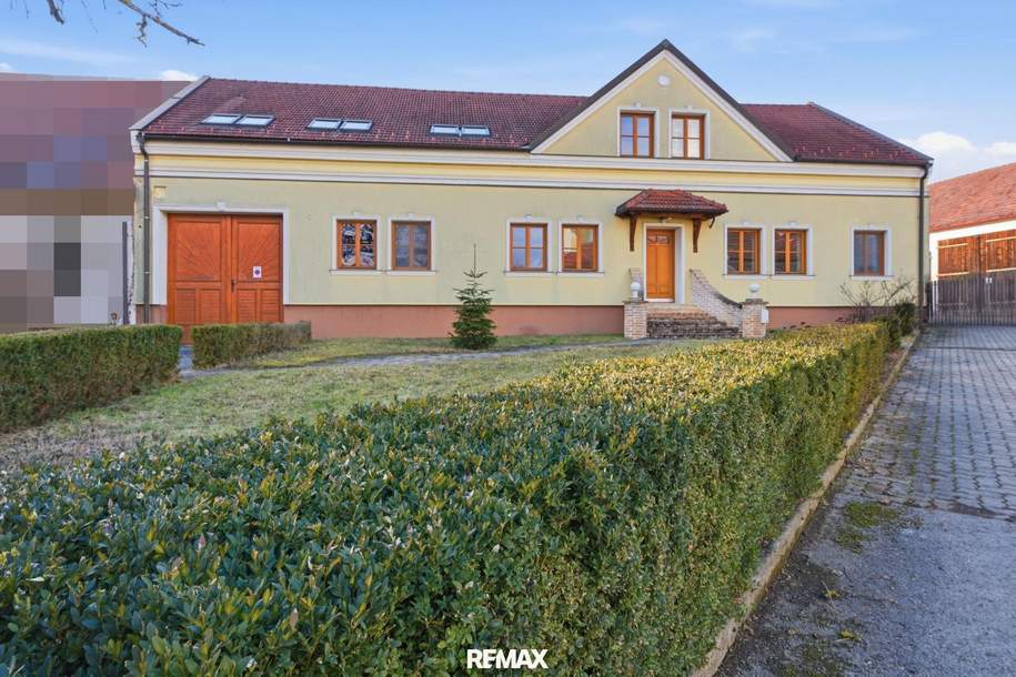 Landhaus mit ca. 5408 m² Grund im Weinviertel - Wohnkomfort & Landwirtschaft vereint, Haus-kauf, 798.000,€, 2013 Hollabrunn