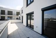 BEZAUBERNDE DG-MAISONETTE IM ERSTBEZUG: 2 ZIMMER, TERRASSE, TRAUMAUSSICHT - PROVISIONSFREI!