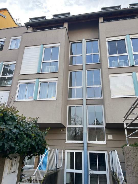 Eigentumswohnung mit Balkon und Garage