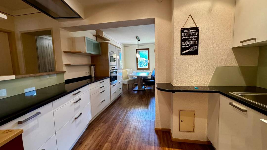 Mieten. Einziehen. Wohlfühlen. – Voll möblierte 3-Zimmer- Wohnung mit Bergblick in Mayrhofen