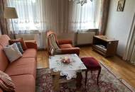 Bungalow mit (Feuchtigkeitsschäden) Garage und Nebengebäude zu verkaufen
