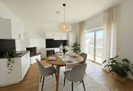 *NEUER PREIS!* 1080! 5 ZIMMER ! Schönes und frisch saniertes DG mit Balkon!