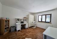 Bungalow mit zwei Wohneinheiten