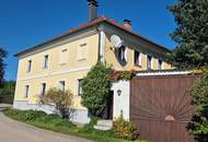 Wunderschöner Dreikanthof in Ruhelage mit Reithalle