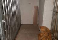 Möblierte 2-Zimmer-Wohnung mit Balkon, Grünblick und Tiefgarage in absoluter Ruhelage